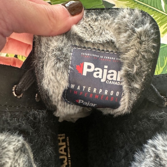 NWT PAJAR Panthil 3.0 Faux Fur Cuff Ankle Boot size 40 - Picture 7 of 12